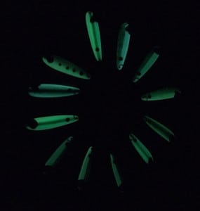 Titan Salmon Spoons Glow