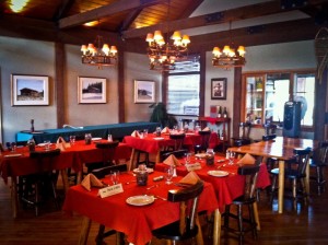 Stoney Lake dining room
