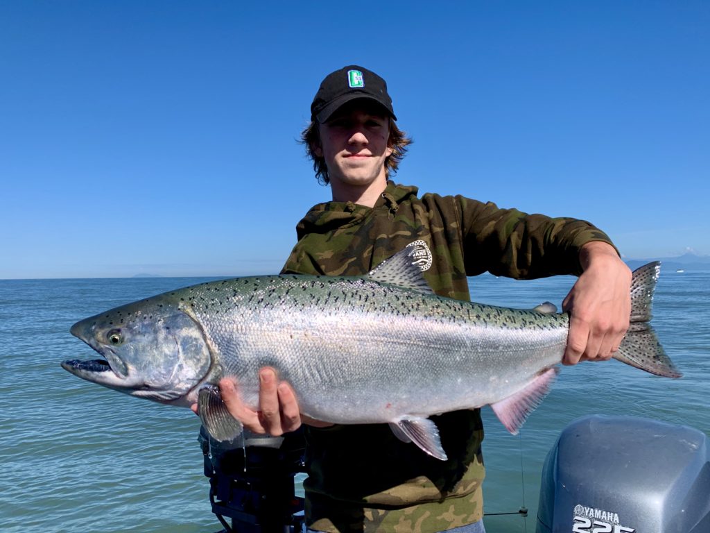 Vancouver_saltwater_fishing_Fraser_Chinook