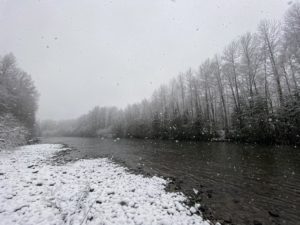 Winter_river_fishing_Dec'21