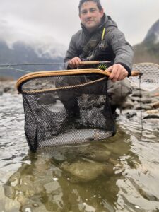 Squamish_River_fishing_egging_Jan'22