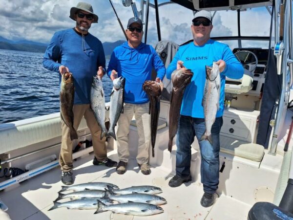 Vancouver_saltwater_fishing_chinook_coho_lings_July'23